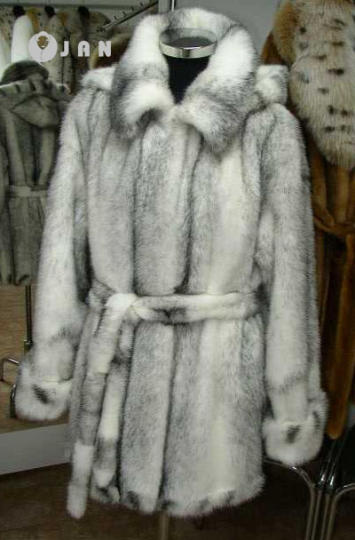 Futra naturalne skóry z lisów norek szynszyli 29